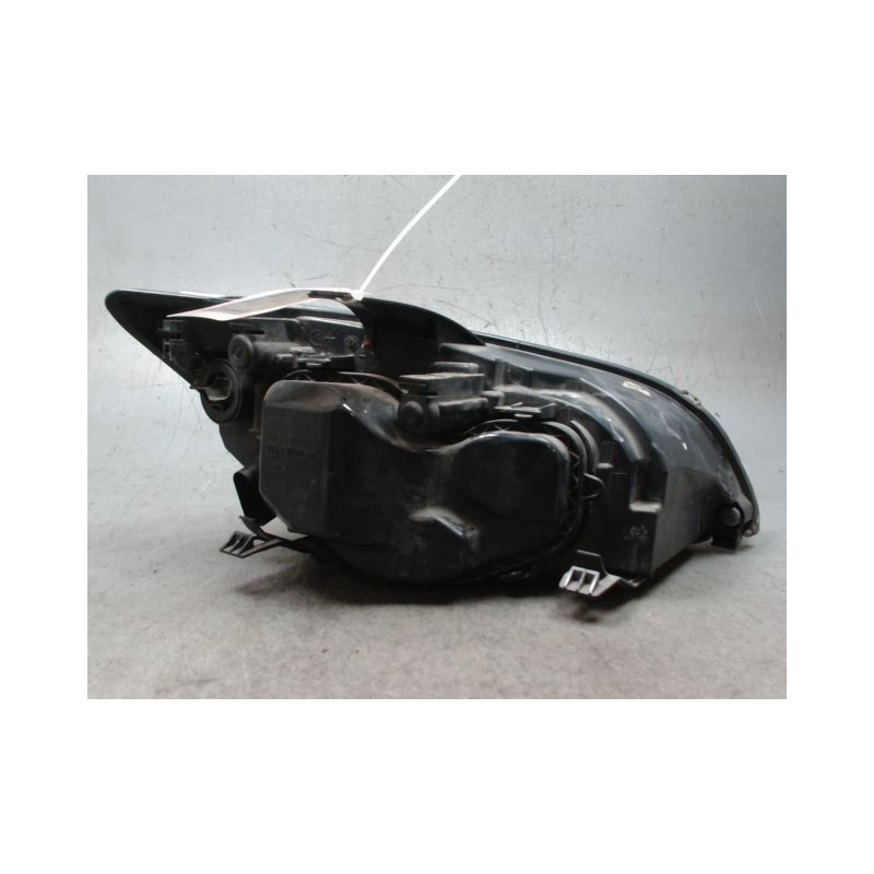 PHARE GAUCHE FORD FOCUS SW 2005-2007