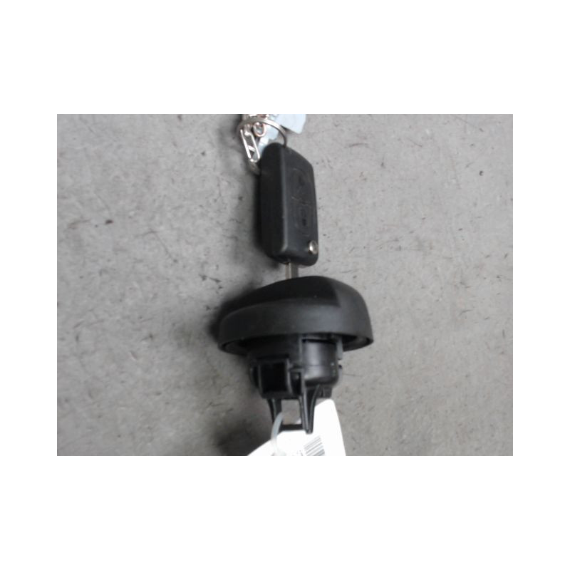 BOUCHON RESERVOIR A CARBURANT CITROEN C2 2008-