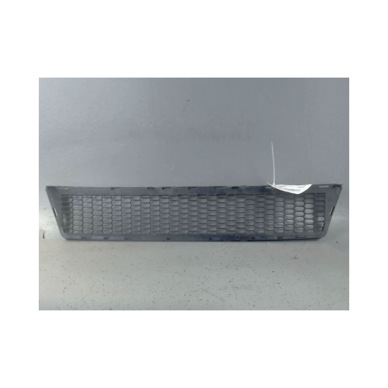 GRILLE PARE-CHOC AVANT TOYOTA VERSO