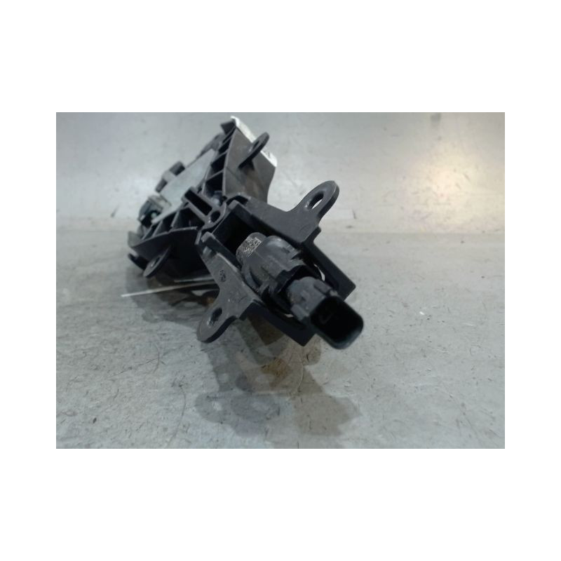 POIGNEE EXTERIEURE PORTE AVANT GAUCHE FORD FOCUS