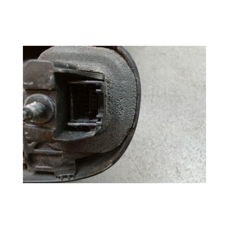 RETROVISEUR EXTERIEUR ELECTRIQUE DROIT OPEL VIVARO C1 F2700 4P