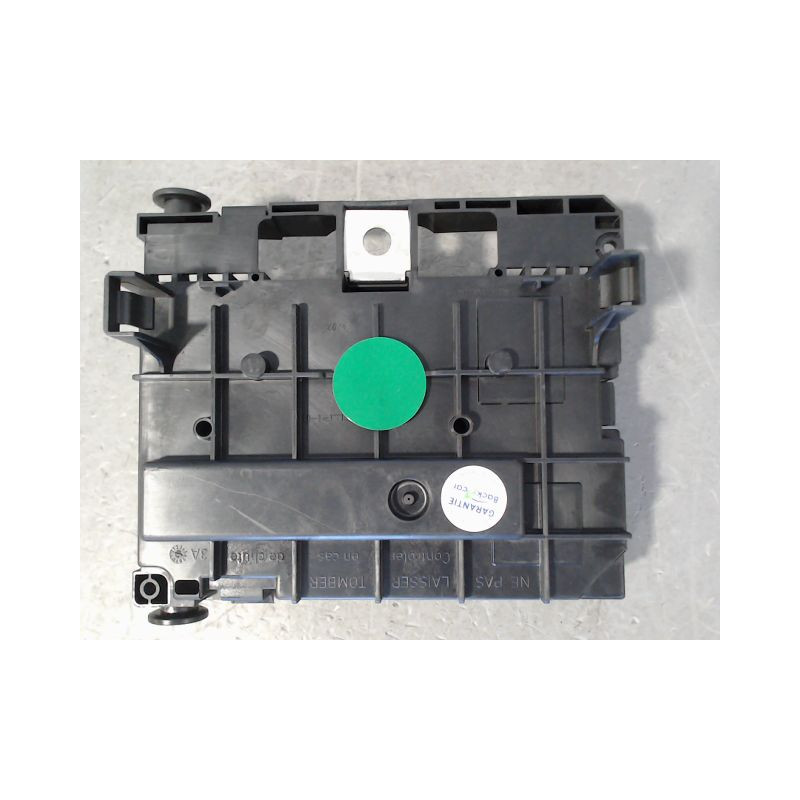 BOITE A FUSIBLES CITROEN C3