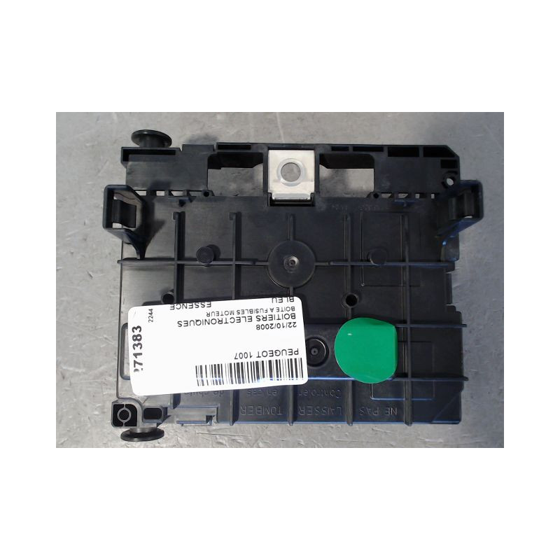 BOITE A FUSIBLES PEUGEOT 1007