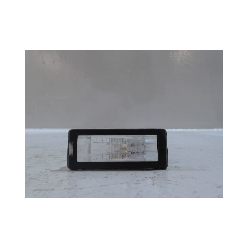 ECLAIREUR PLAQUE DE POLICE GAUCHE DACIA LOGAN MCV 2007-