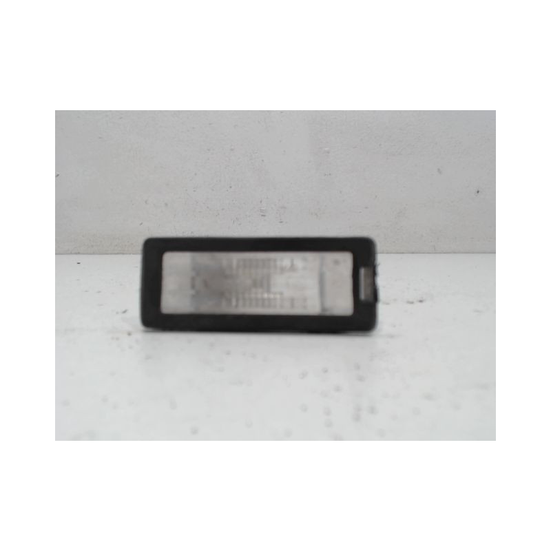 ECLAIREUR PLAQUE DE POLICE DROIT RENAULT CLIO