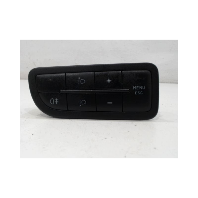INTERIEUR COMMANDE PHARES FIAT PUNTO