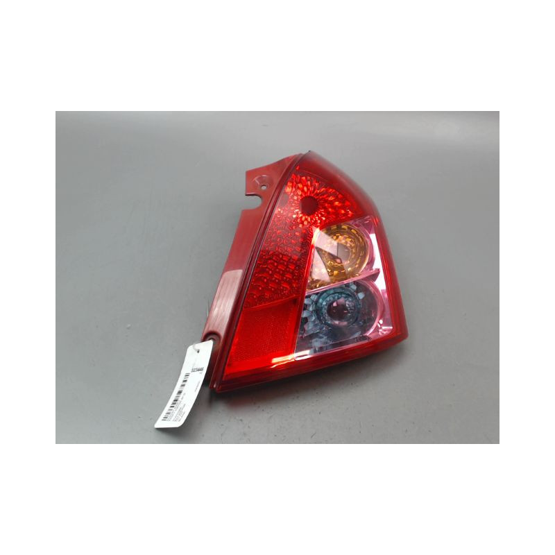 FEU ARRIERE DROIT SUZUKI SWIFT III 2005-2011