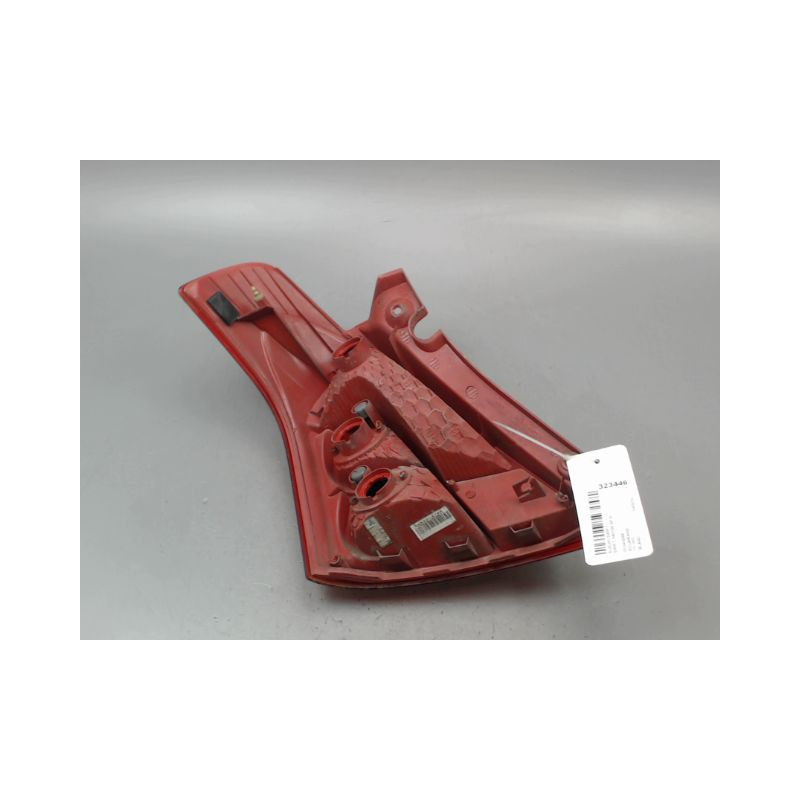 FEU ARRIERE DROIT SUZUKI SWIFT III 2005-2011