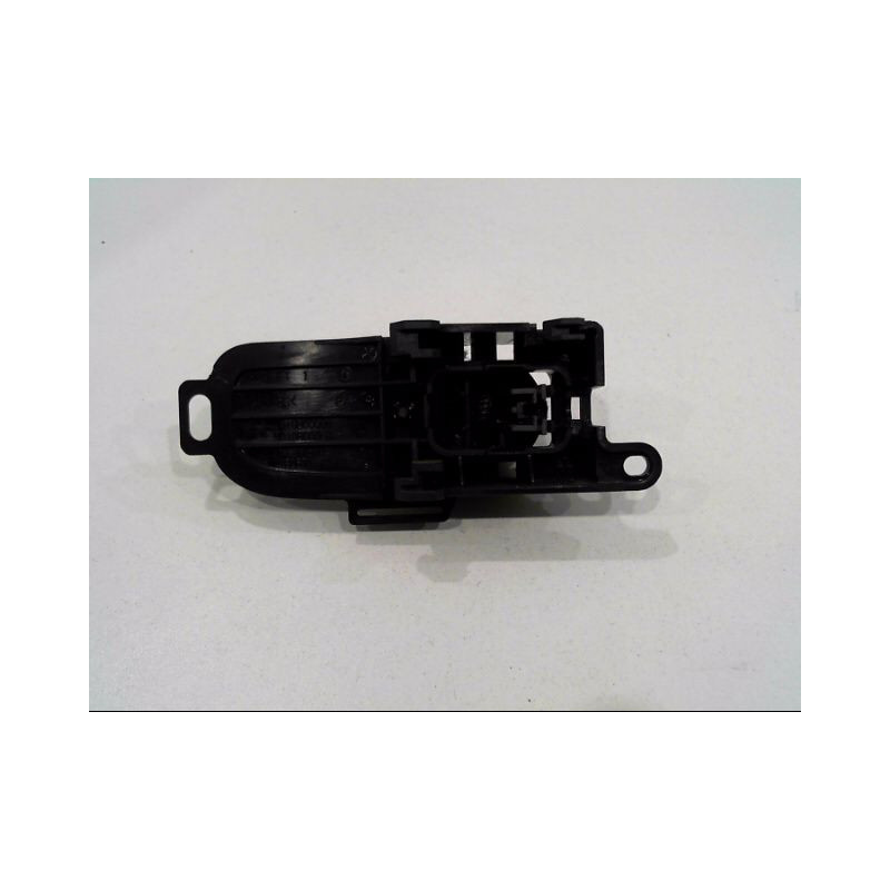 POIGNEE INTERIEURE PORTE AVANT GAUCHE FIAT PUNTO