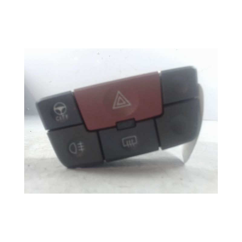 BOUTON DE WARNING FIAT PANDA 2003-