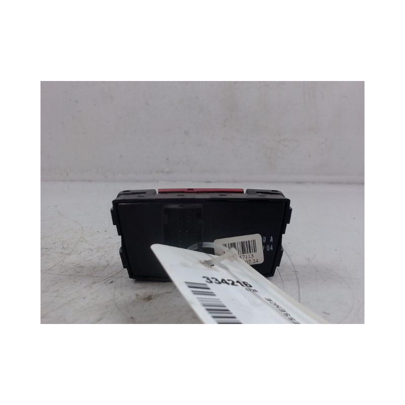 BOUTON DE WARNING FIAT PANDA