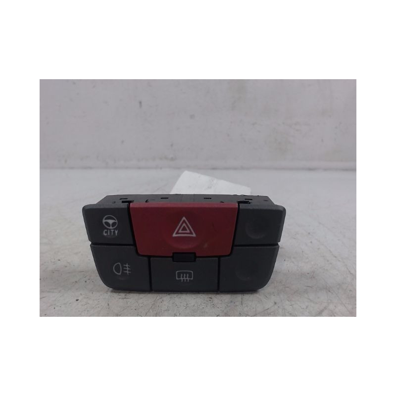 BOUTON DE WARNING FIAT PANDA 2003-