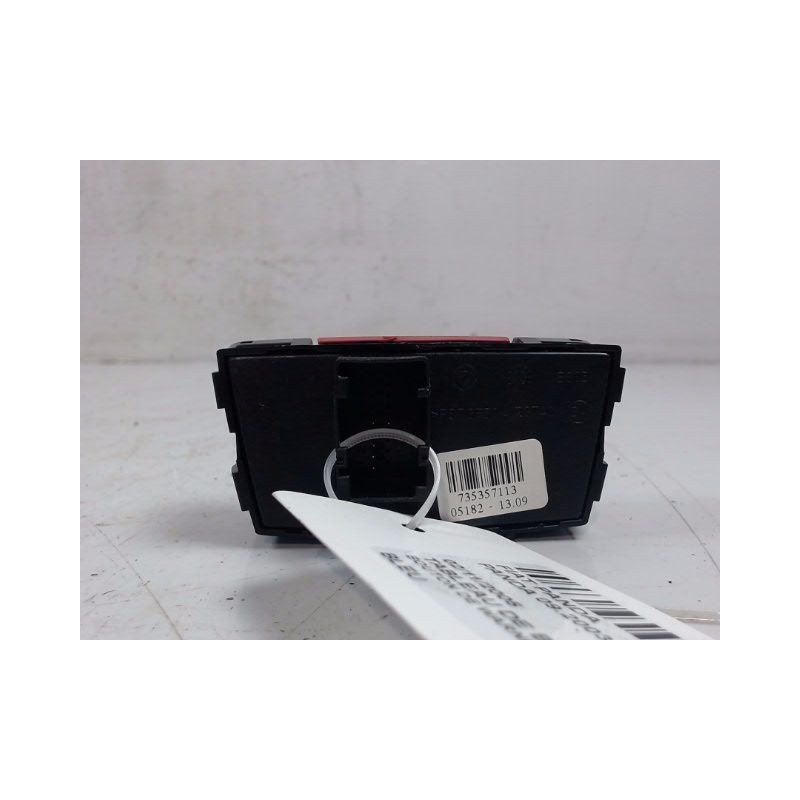 BOUTON DE WARNING FIAT PANDA 2003-