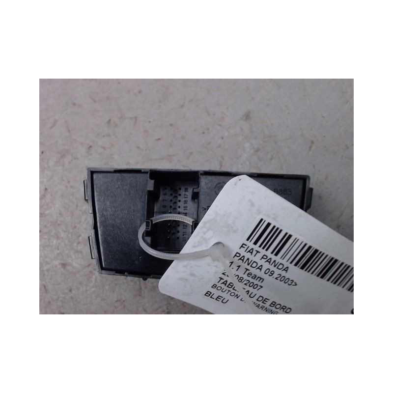 BOUTON DE WARNING FIAT PANDA 2003-