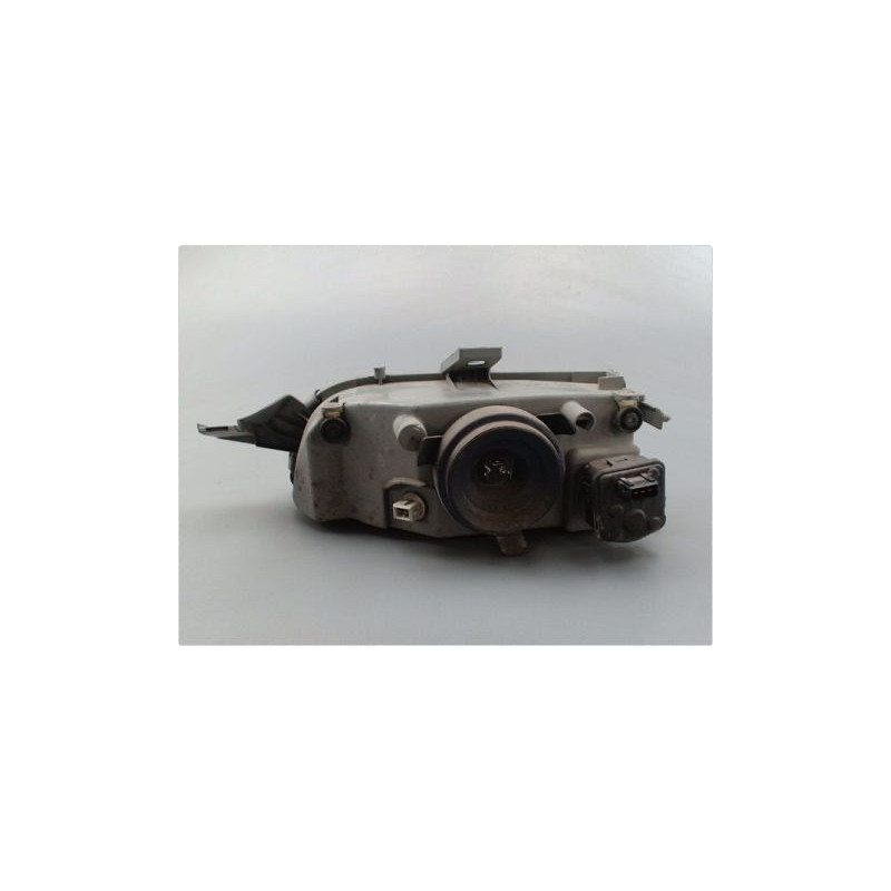 PHARE DROIT FIAT PUNTO