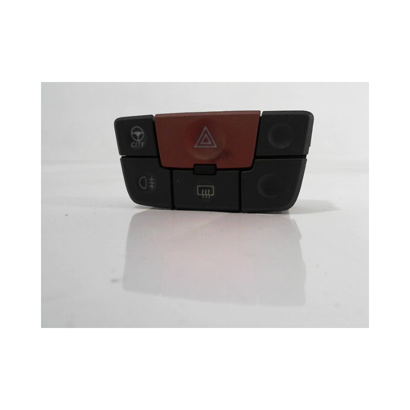 BOUTON DE WARNING FIAT PANDA 2003-