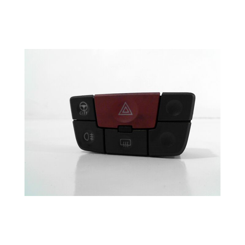 BOUTON DE WARNING FIAT PANDA 2003-