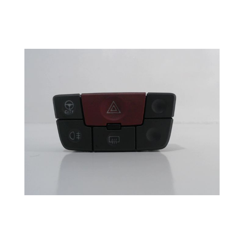 BOUTON DE WARNING FIAT PANDA 2003-