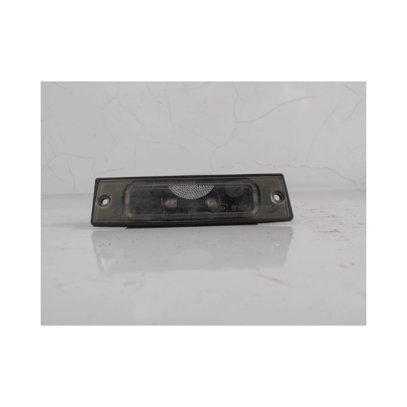 ECLAIREUR PLAQUE DE POLICE DROIT FIAT PUNTO -99