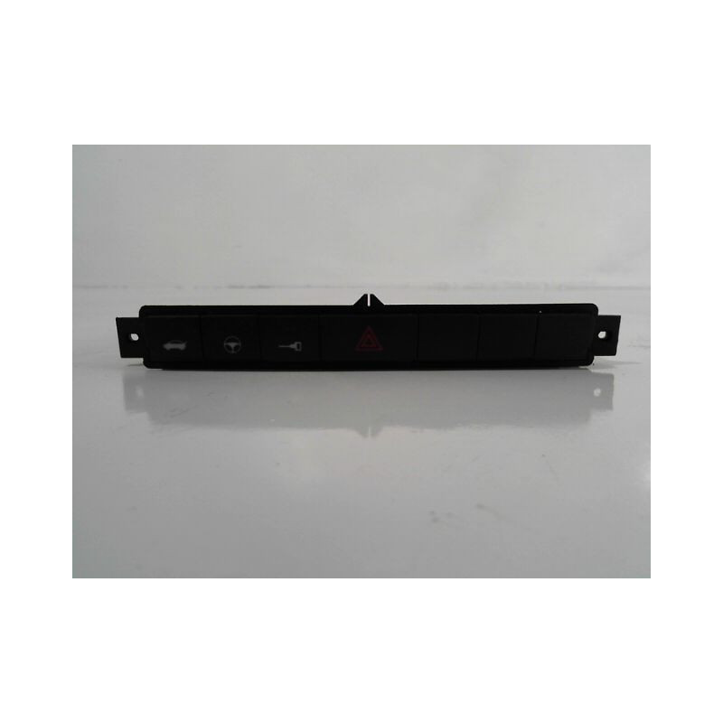 BOUTON DE WARNING FIAT GRANDE PUNTO 2005-