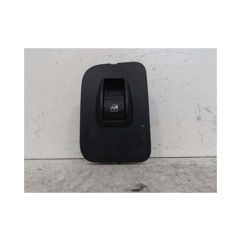 COMMANDE LEVE-GLACE PORTE AVD FIAT FIORINO
