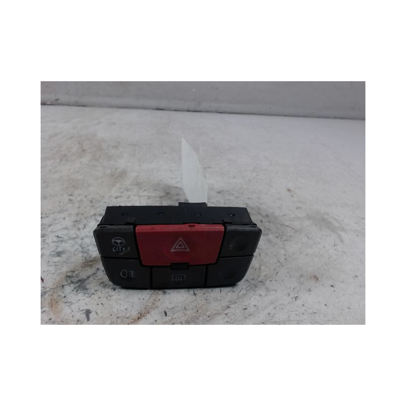 BOUTON DE WARNING FIAT PANDA 2003-