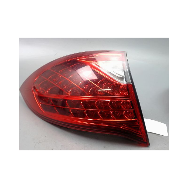 FEU ARRIERE GAUCHE  PORSCHE CAYENNE 2002-