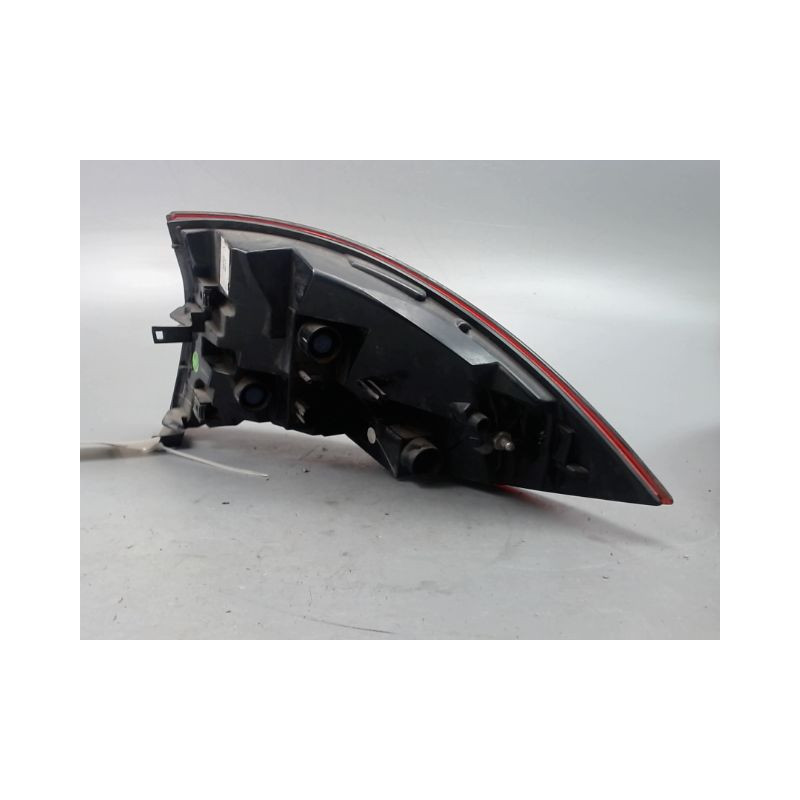 FEU ARRIERE GAUCHE  PORSCHE CAYENNE 2002-