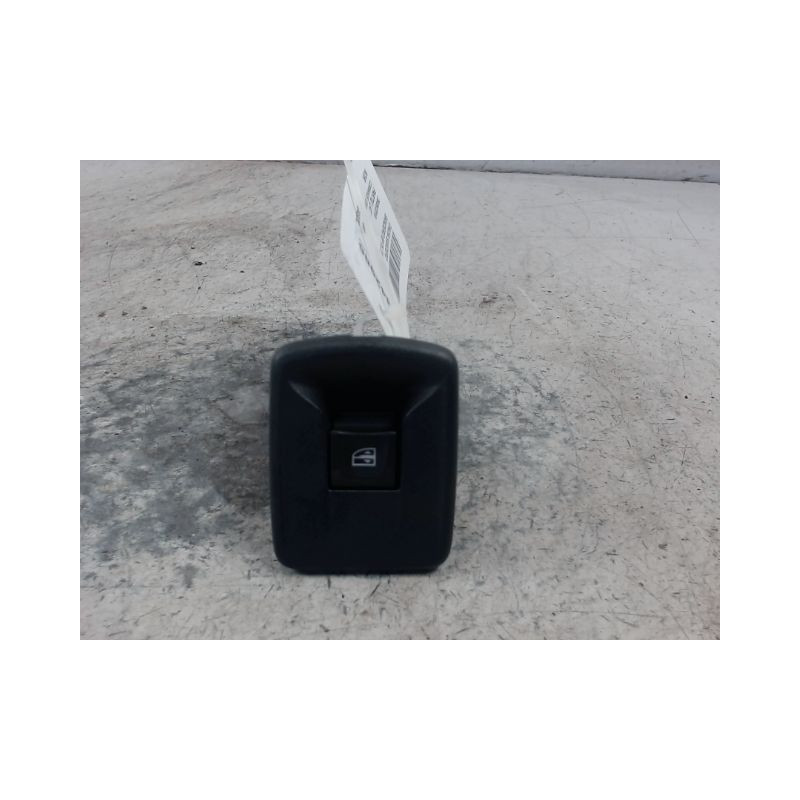 COMMANDE LEVE-GLACE PORTE ARG DACIA SANDERO 2008-