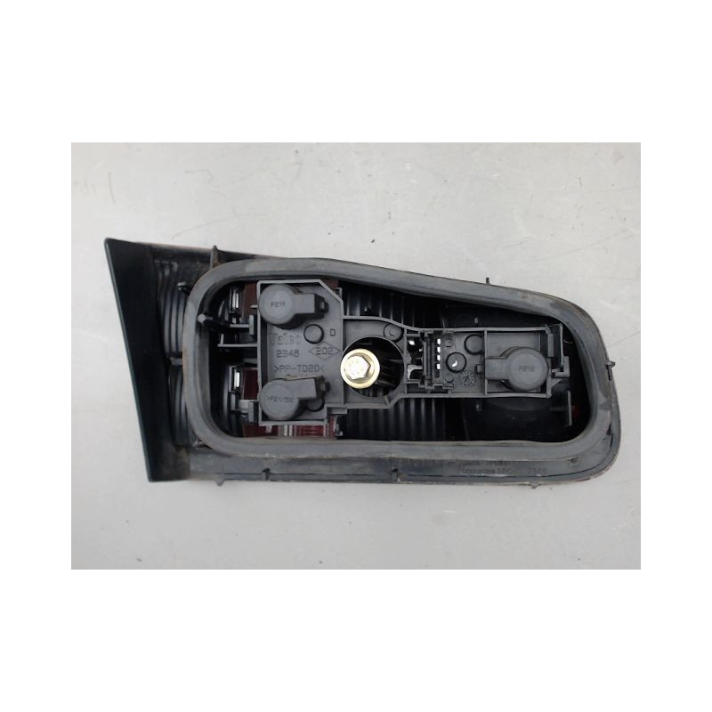 FEU ARRIERE INTERIEUR DROIT RENAULT LAGUNA