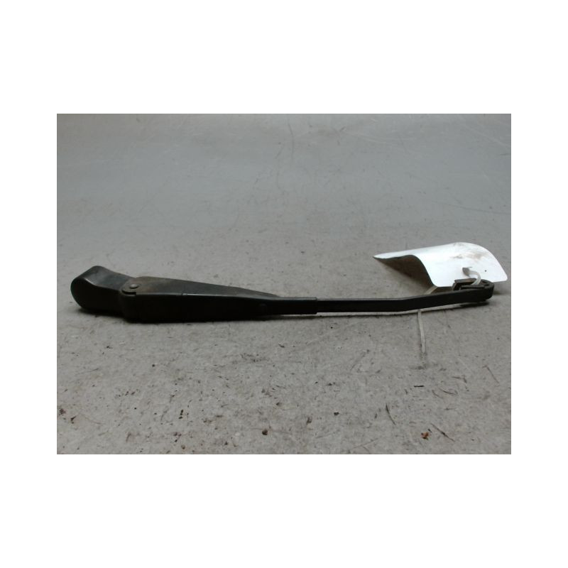 BRAS ESSUIE-GLACE ARRIERE MAZDA 323