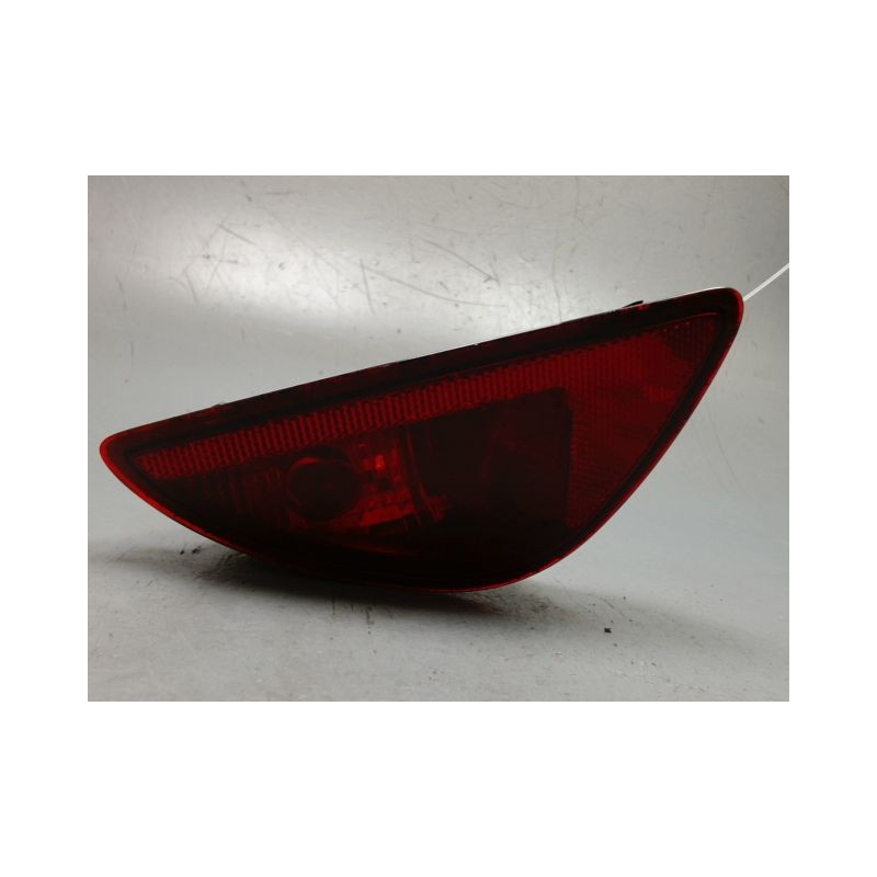 FEU DE PARE-CHOC ARRIERE DROIT RENAULT CLIO III 2009-