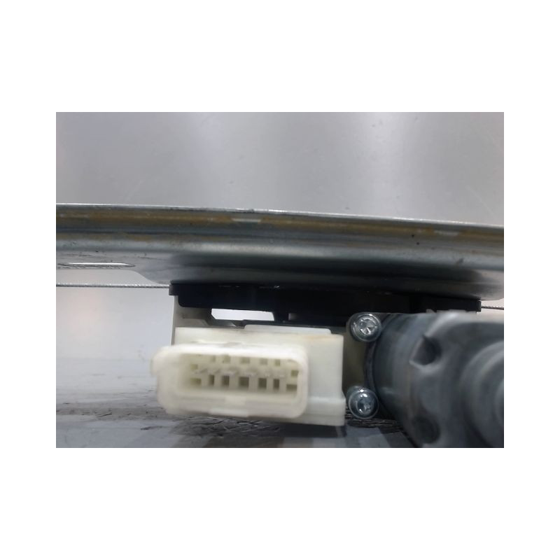 MECANISME+MOTEUR LEVE-GLACE AVANT GAUCHE NISSAN QASHQAI