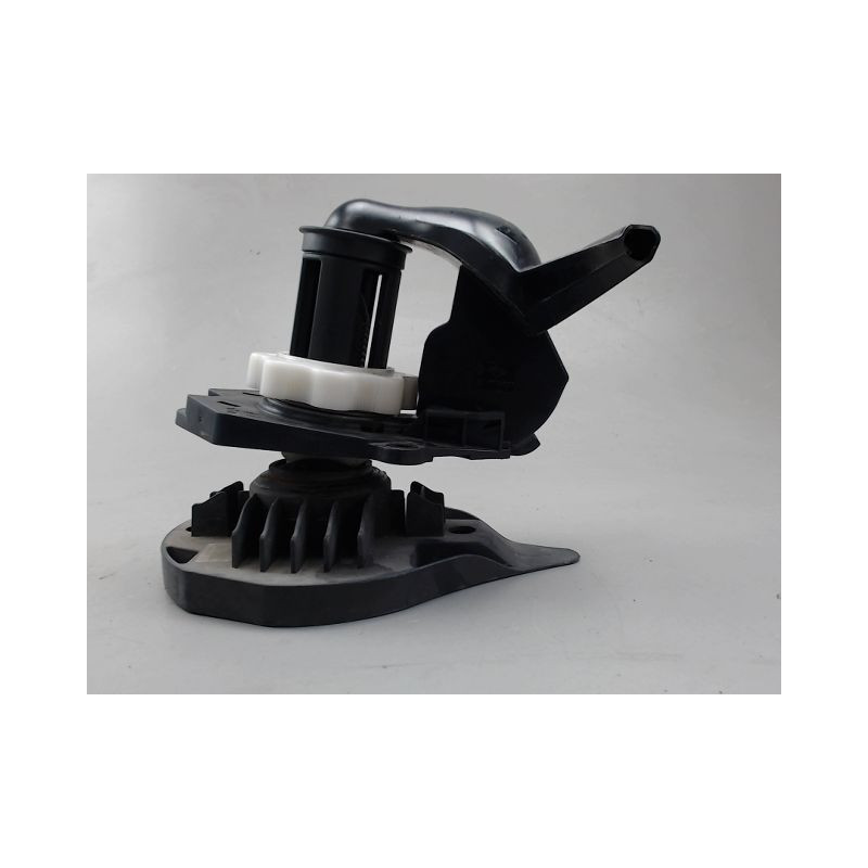 TREUIL DE ROUE DE SECOURS RENAULT CLIO