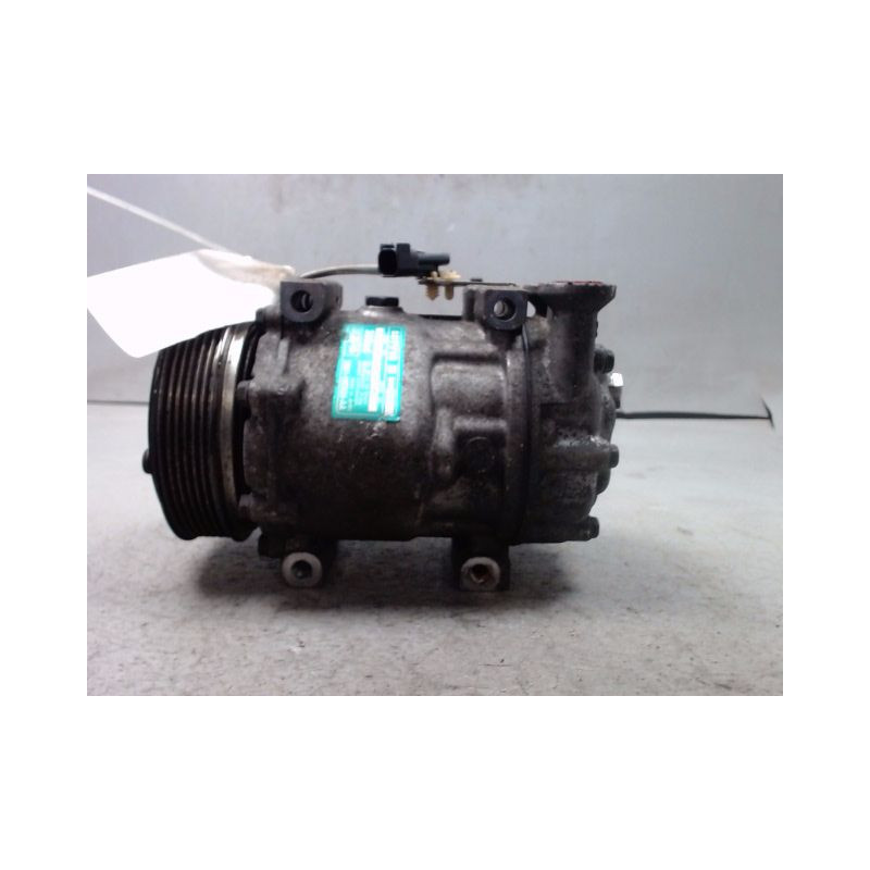 COMPRESSEUR AIR CONDITIONNE FORD FIESTA 2005-