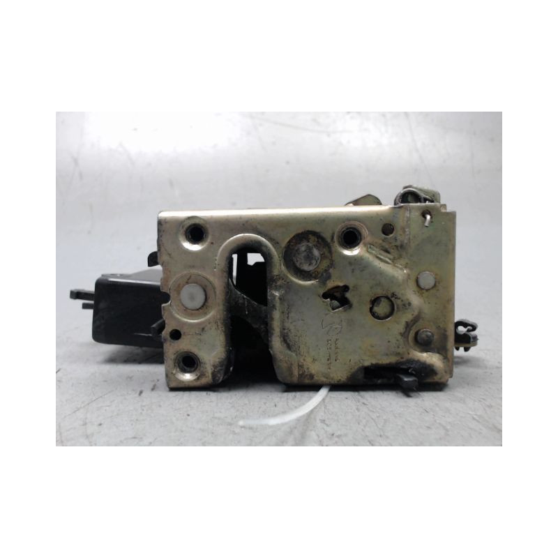 SYSTEME CONDAMNATION ARRIERE GAUCHE PEUGEOT 205 87-98