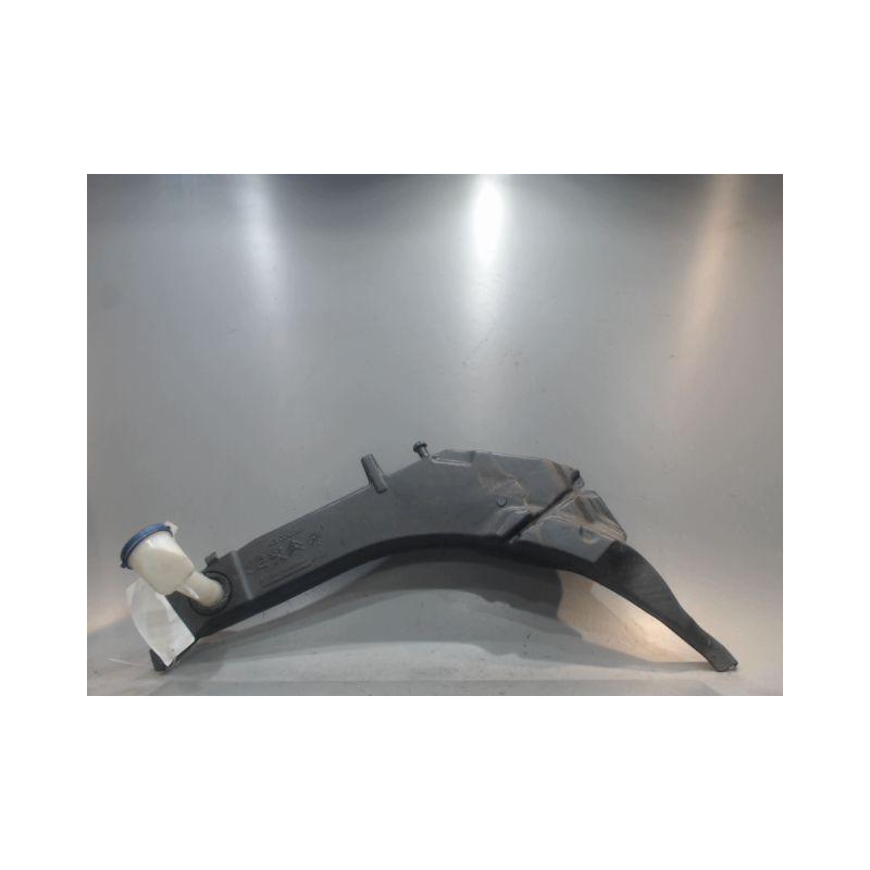 RESERVOIR LAVE-GLACE AVANT PEUGEOT 308