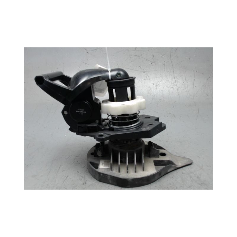 TREUIL DE ROUE DE SECOURS RENAULT CLIO III 2005-