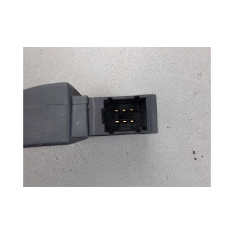 COMMANDE AUTORADIO DACIA DUSTER