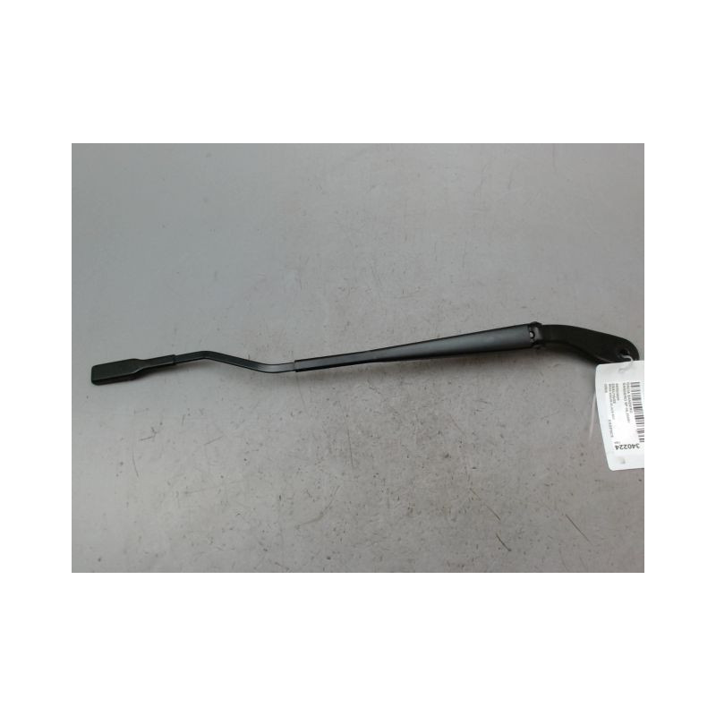BRAS ESSUIE-GLACE AVANT DROIT DACIA SANDERO 2008-