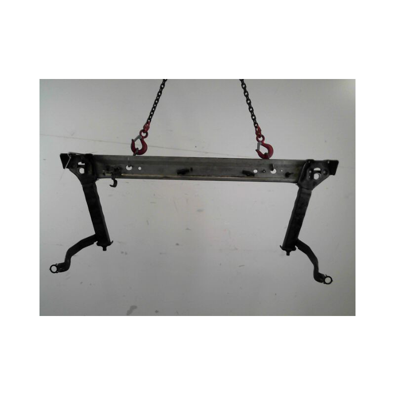 TRAVERSE INFERIEURE ARMATURE AVANT RENAULT MEGANE