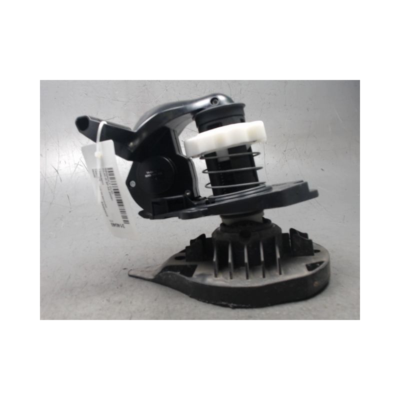 TREUIL DE ROUE DE SECOURS RENAULT CLIO III 2009-