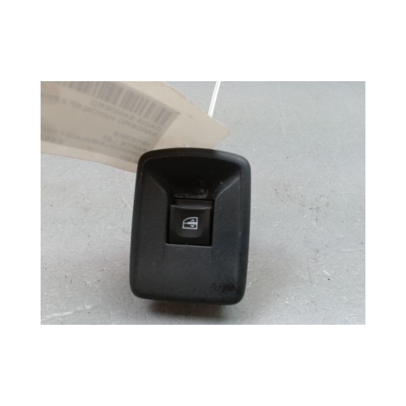 COMMANDE LEVE-GLACE PORTE AVD DACIA SANDERO II Phase 1 2012-...