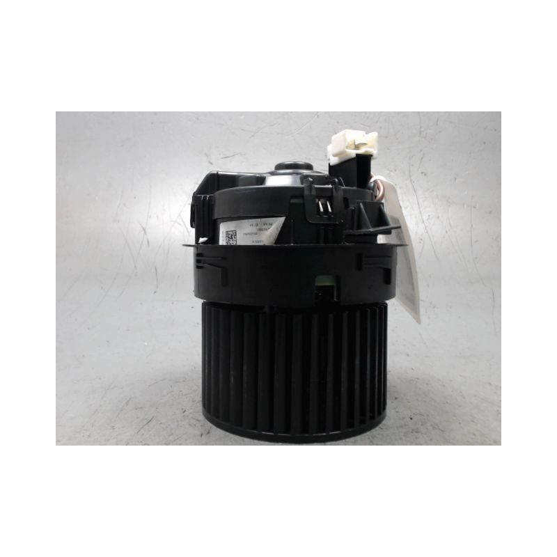MOTEUR VENTILATEUR CHAUFFAGE NISSAN JUKE