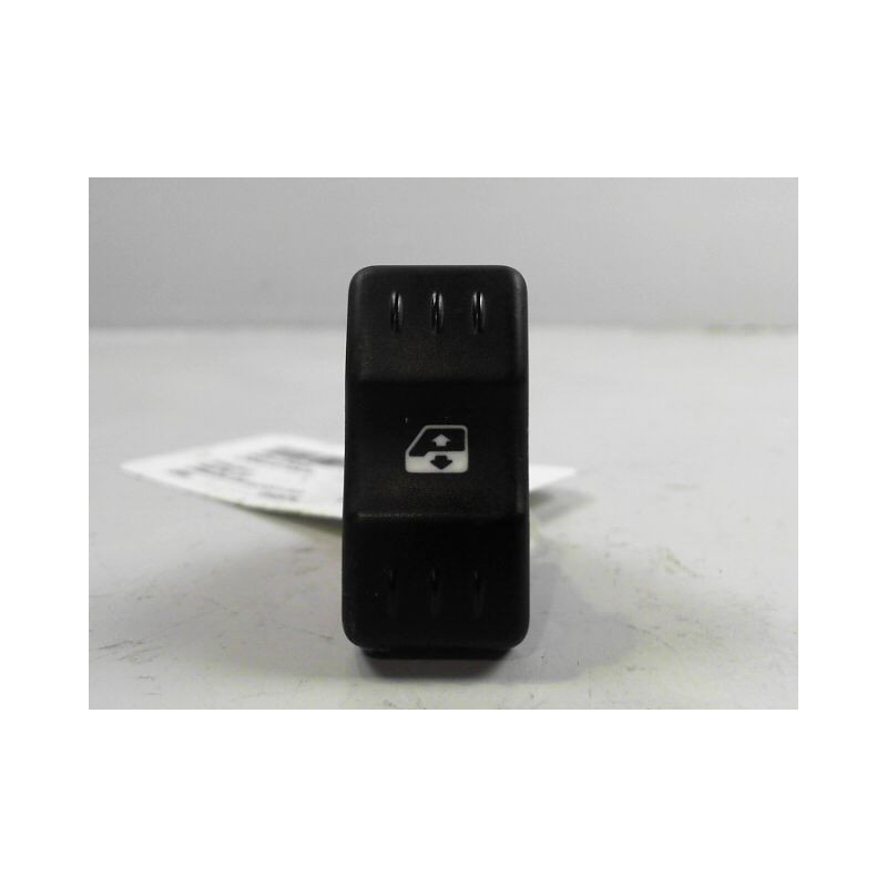 COMMANDE LEVE-GLACE PORTE AVD DACIA LOGAN -08