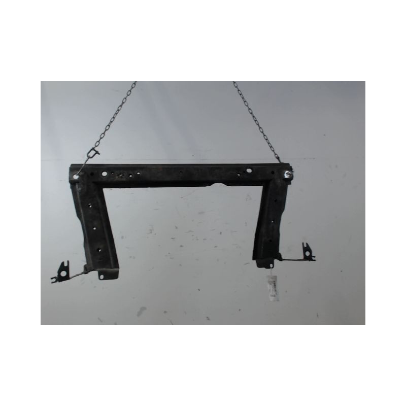TRAVERSE INFERIEURE ARMATURE AVANT RENAULT SCENIC II PH2 2006-