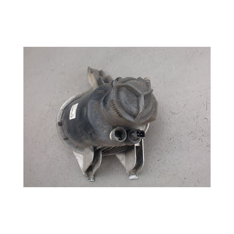 PHARE ANTIBROUILLARD AVANT GAUCHE PEUGEOT 206