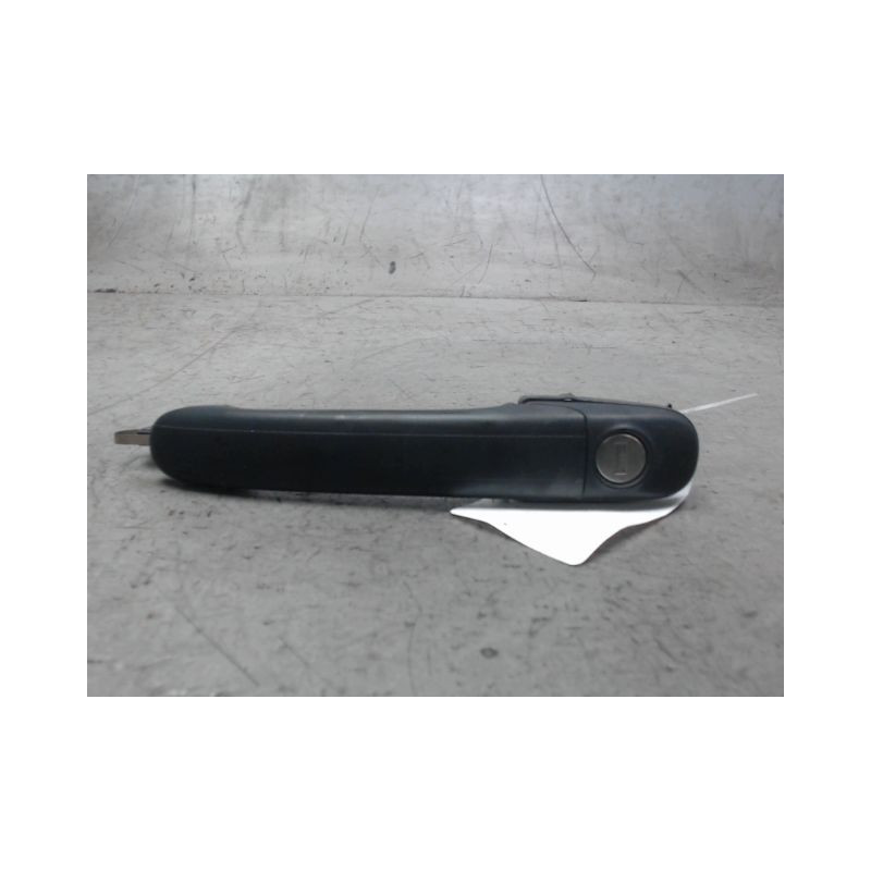 POIGNEE EXTERIEURE PORTE AVANT GAUCHE VOLKSWAGEN POLO 94-99