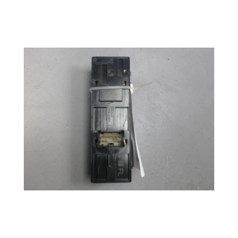 COMMANDE LEVE-GLACE PORTE AVG NISSAN QASHQAI