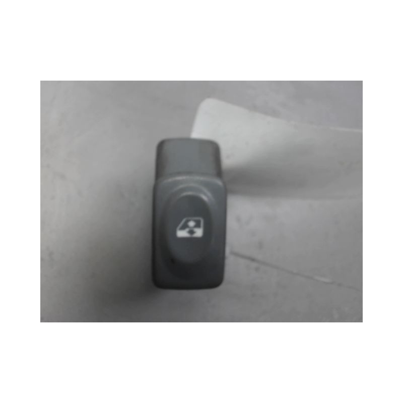 COMMANDE LEVE-GLACE PORTE AVD RENAULT TWINGO PH.3 2000-2007